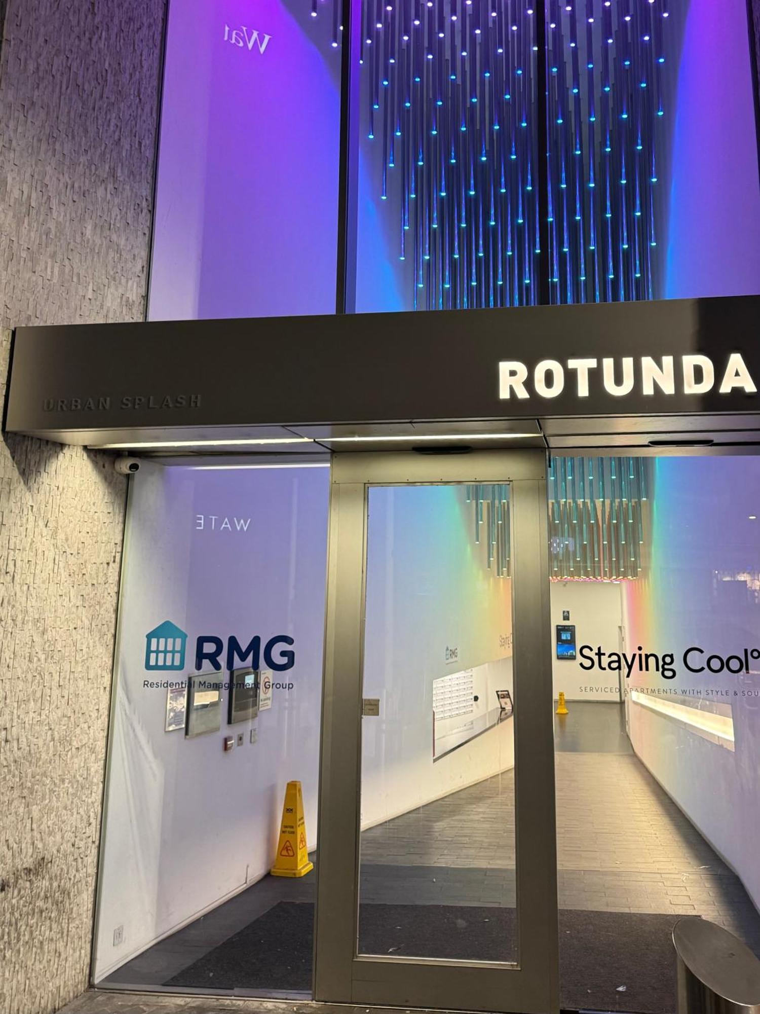 Birmingham City Centre High Rise Apartment Rotunda Экстерьер фото